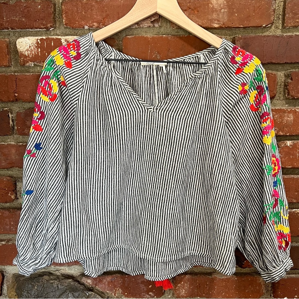 Anthropologie Floreat Soleil Embroidered tassel‎ Women's Top size XS/petite